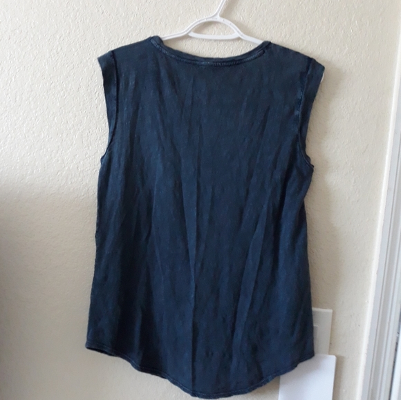Women's Lucky Brand Washed Slub Tee - Picture 6 of 7